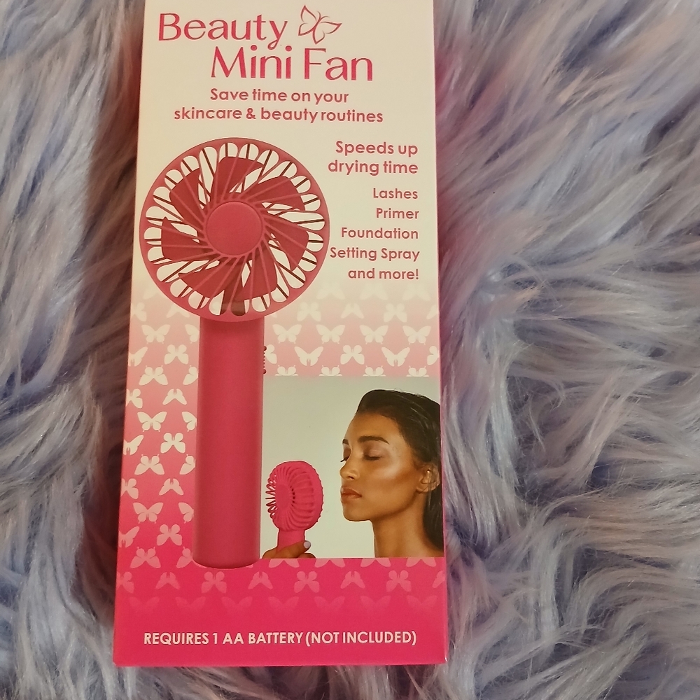 Mini Fan - Pink In Box - Picture 2 of 4